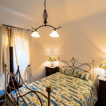 Quinta De Silvares アパート